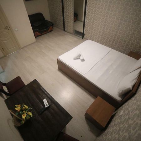 Hotel Avenue Bisjkek Eksteriør billede